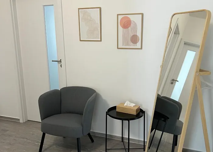 Ren Apartment